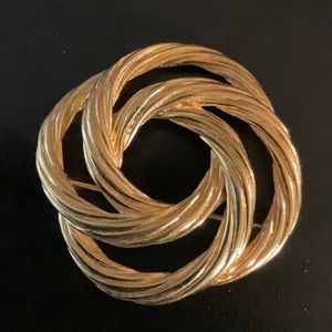 Monet Triple Circle Pin